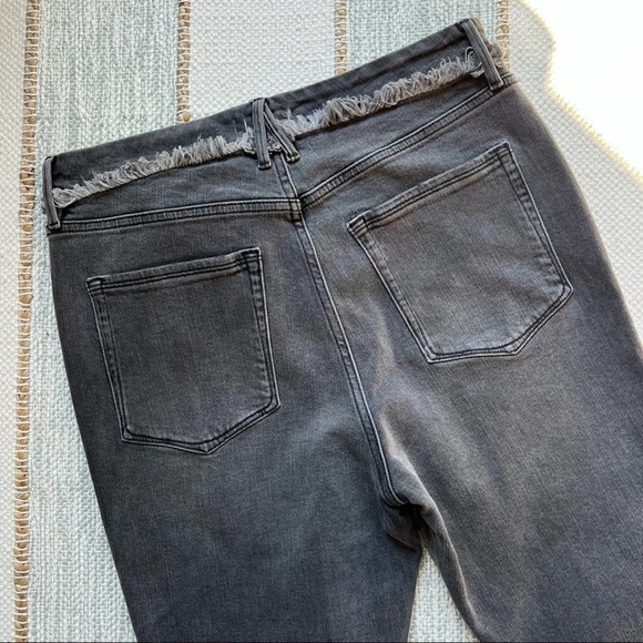 Good American Good Curve Frayed Ankle Skinny Jeans Women’s 12/ 31 - Picture 8 of 10